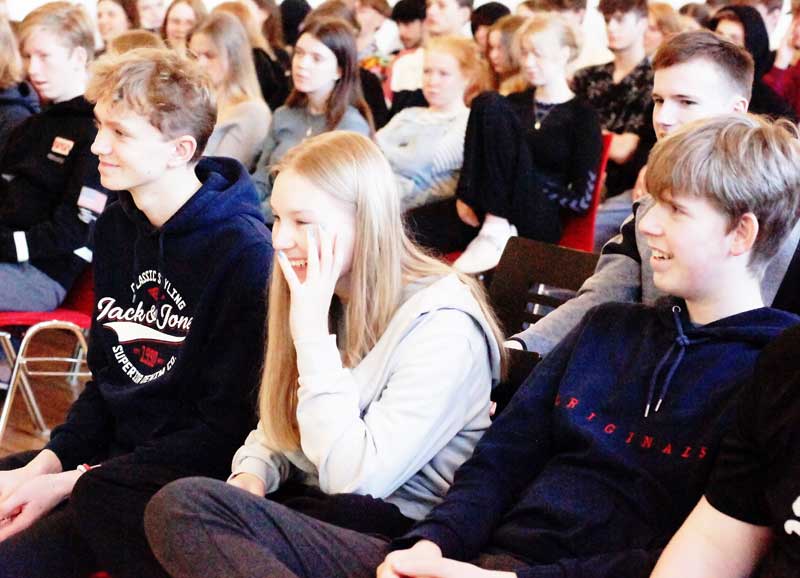 EnPigeGrinerSkanderup